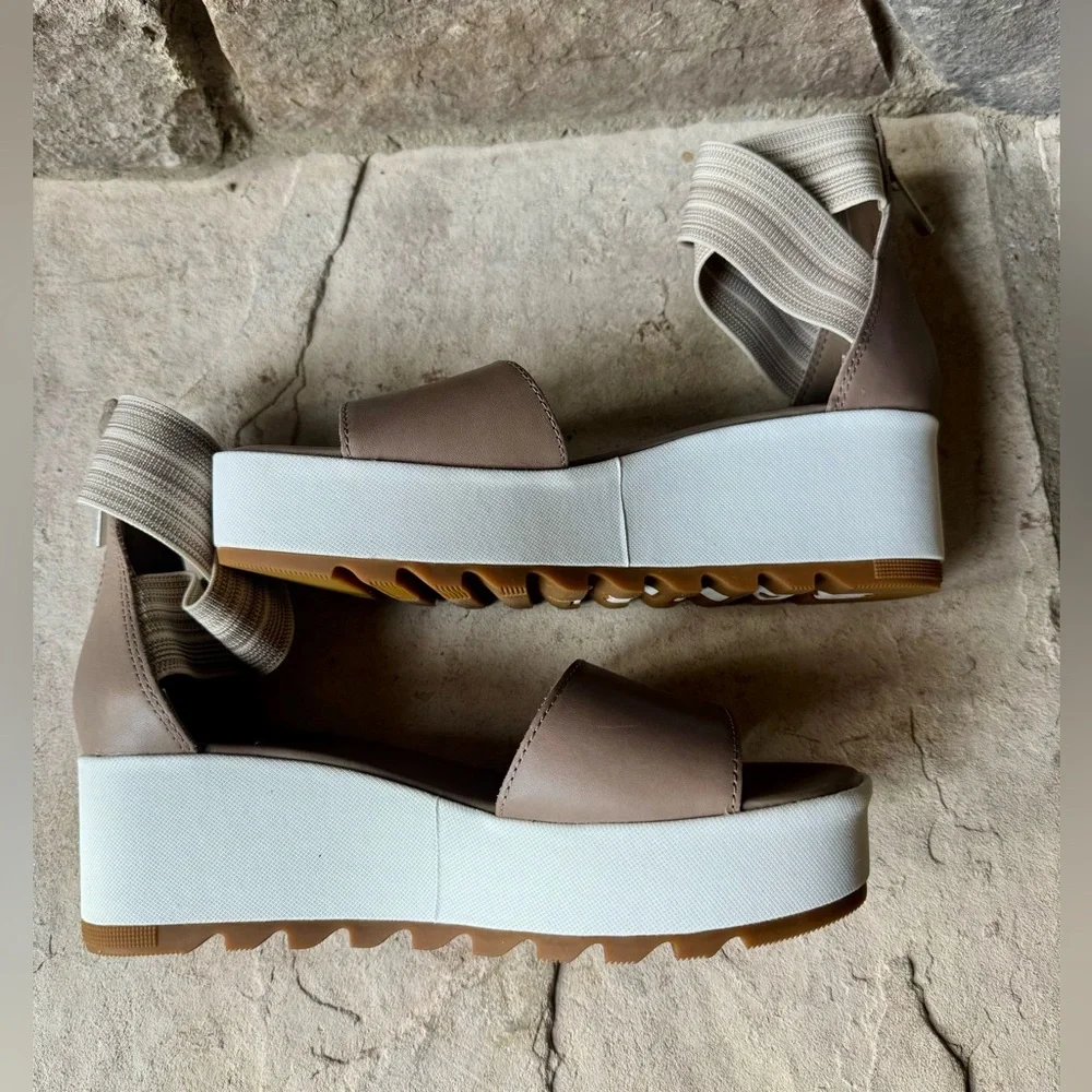 Sorel Women's Tan Platform Sandals with Elastic Ankle Wrap Size 8